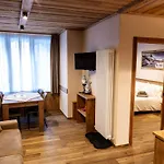 Sugo's Apartman *